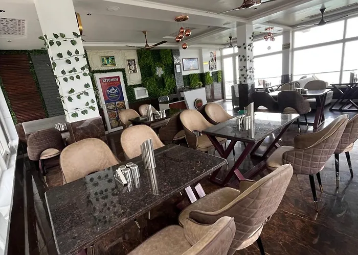 Msk Hotel & Restaurant