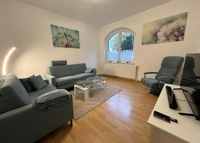 Charmante, ruhige Erdgeschosswohnung mit Balkon