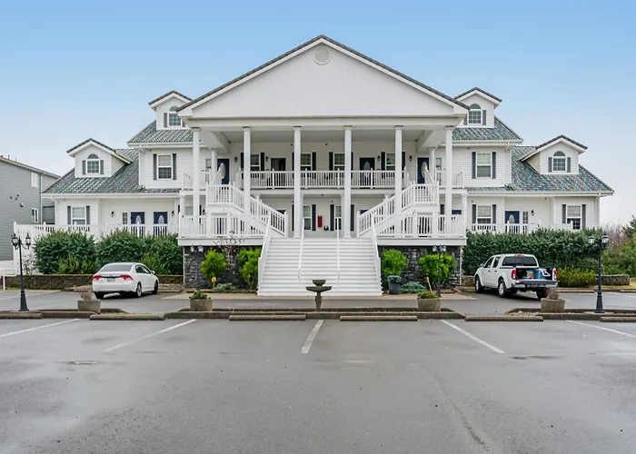 The Charleston At The Judith Ann Inn