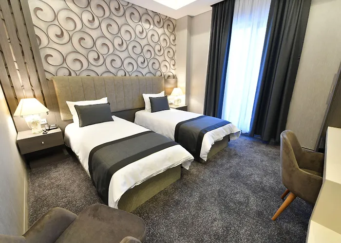 D'Lux Boutique Hotel