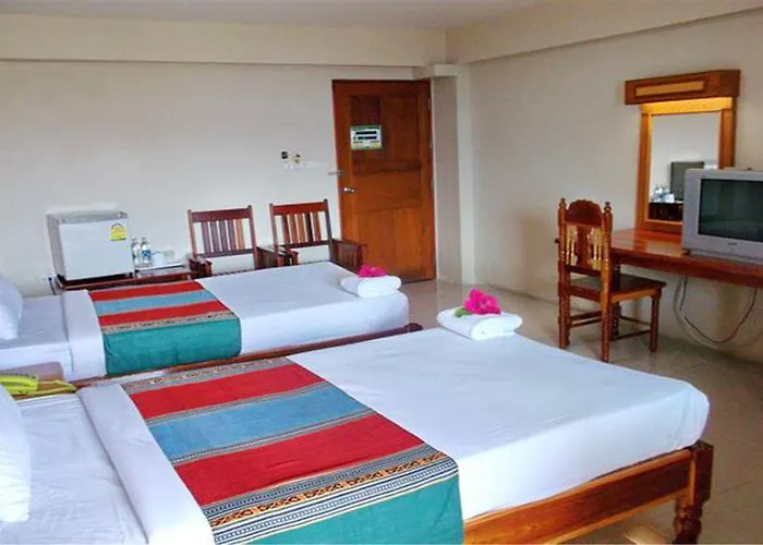 ทรัพย์มุกดา แกรนด์ โฮเทล Submukda Grand Hotel