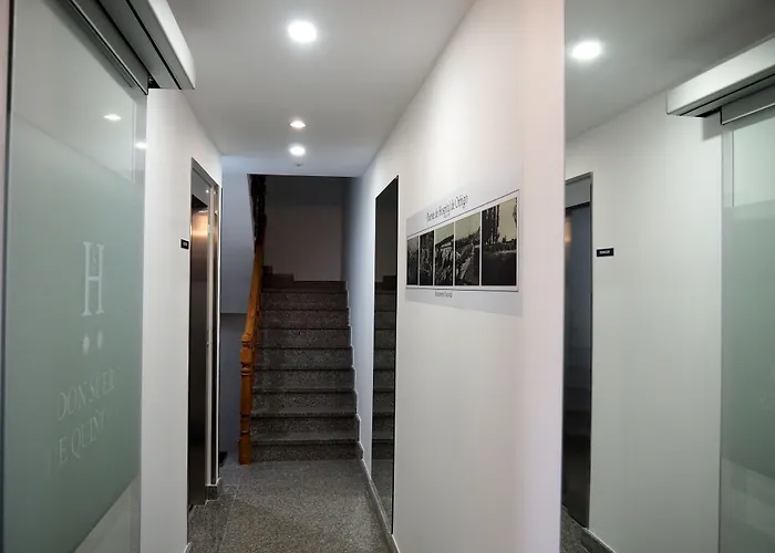 Hostal Don Suero De Quinones