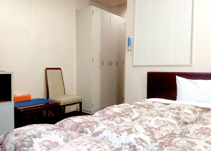Royal Inn Shinyamaguchi Ekimae