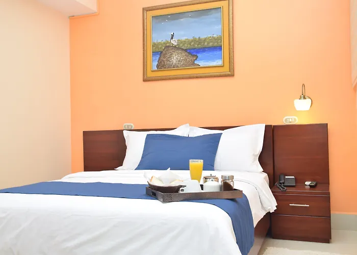 Hotel Perla Verde
