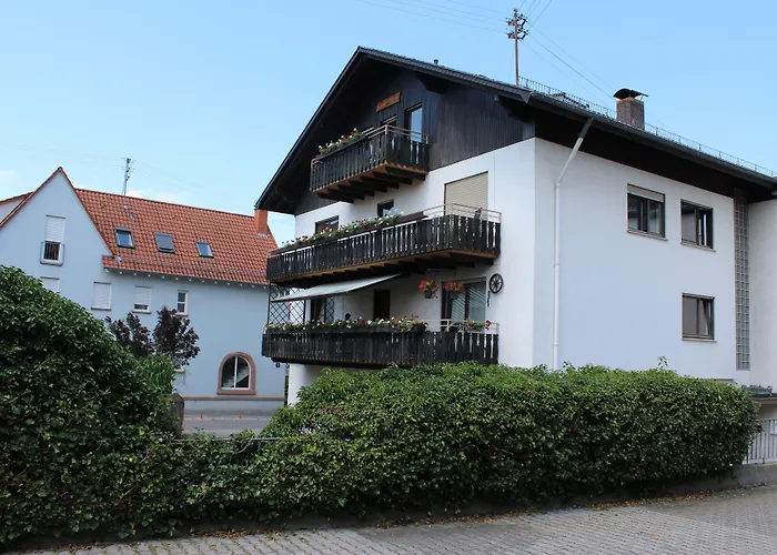 Gasthof und Pension zum Löwen Hirschberg an der Bergstraße