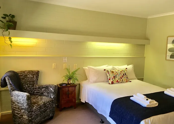 Finley Country Club Hotel Motel