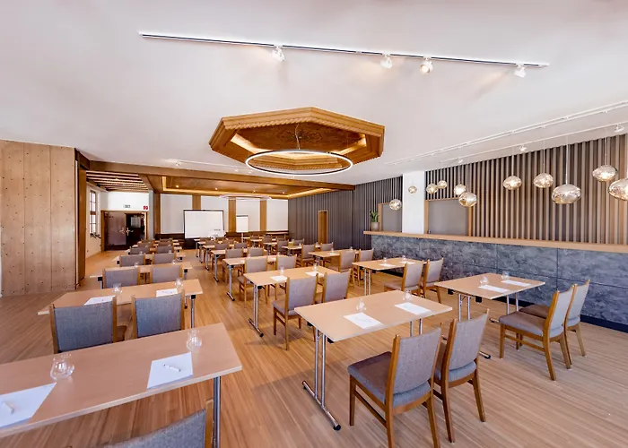 Hotel & Restaurant Becher