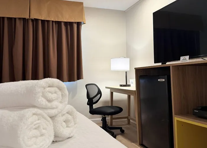 Days Inn By Wyndham Torrington