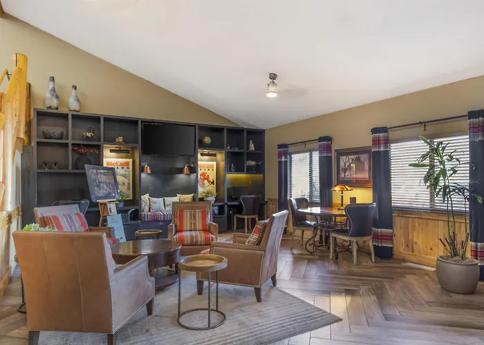 Best Western Plus Mccall Lodge And Suites