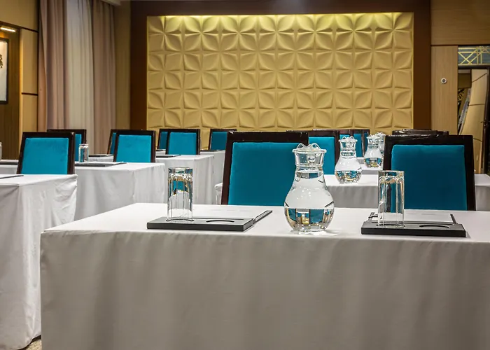 Rayan Hotel