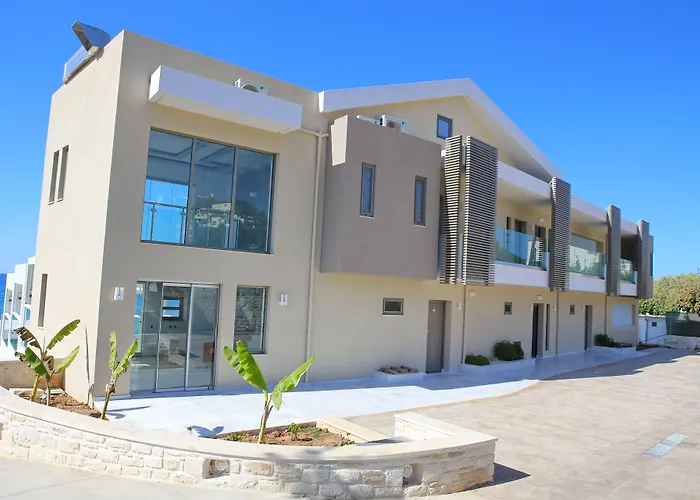 Hellas Beach Hotel