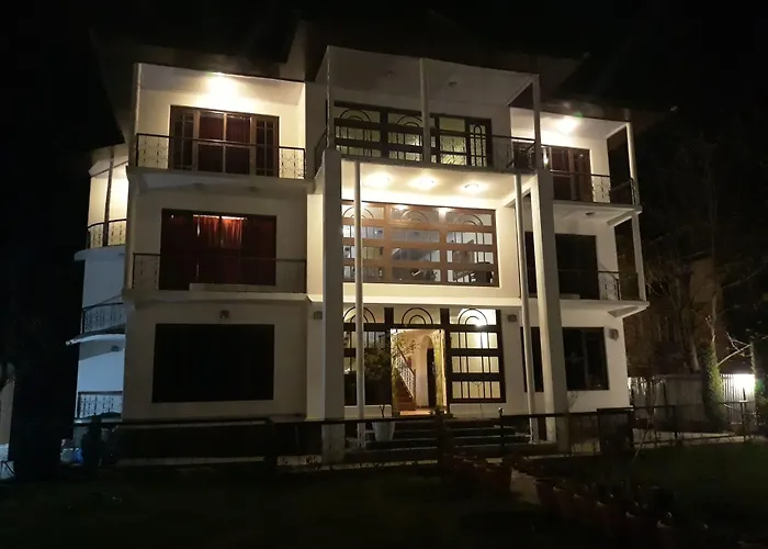 Premier Pahalgam