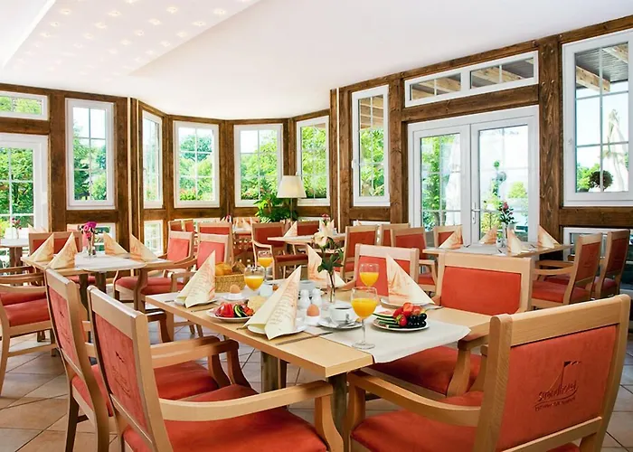 Strandhotel Buckow gut-Hotels SEE