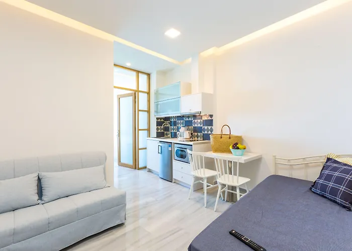 Meltemi Coast Suites
