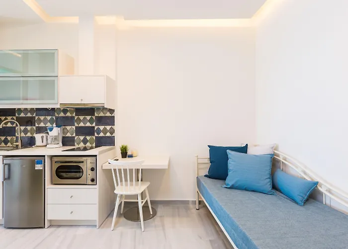 Meltemi Coast Suites