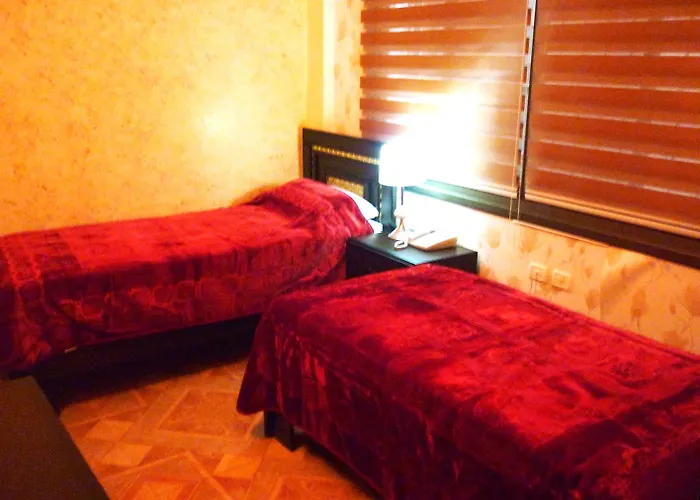 Isra Hotel