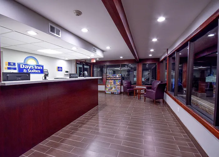 Days Inn & Suites By Wyndham Wisconsin Dells