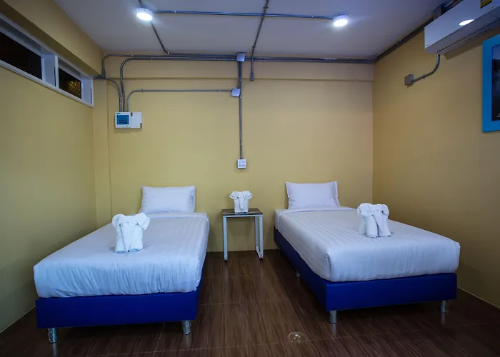 Baan Chang Hotel & Coffee House