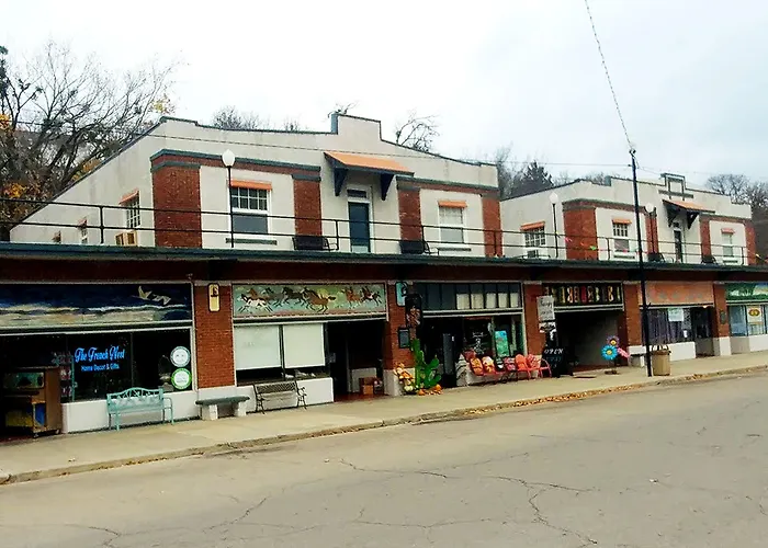 Hotel Whiting