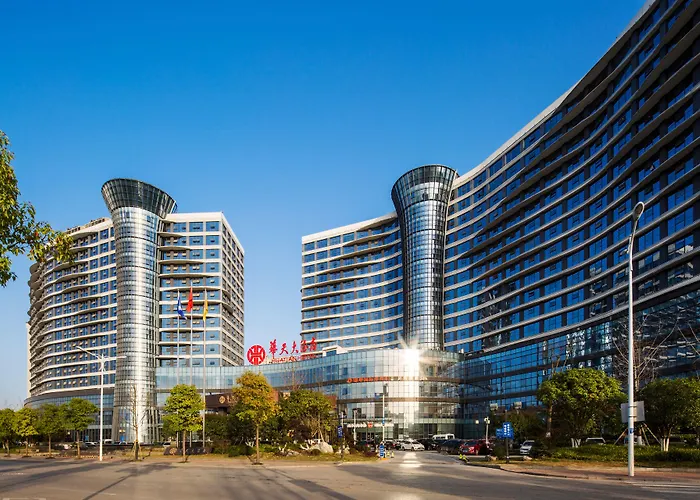 Zhangjiajie Huatian Hotel
