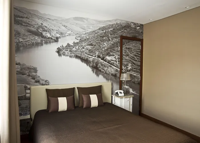 Oca Ribeira Do Porto Hotel