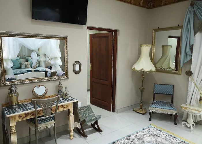 Excalibur Boutique Hotel