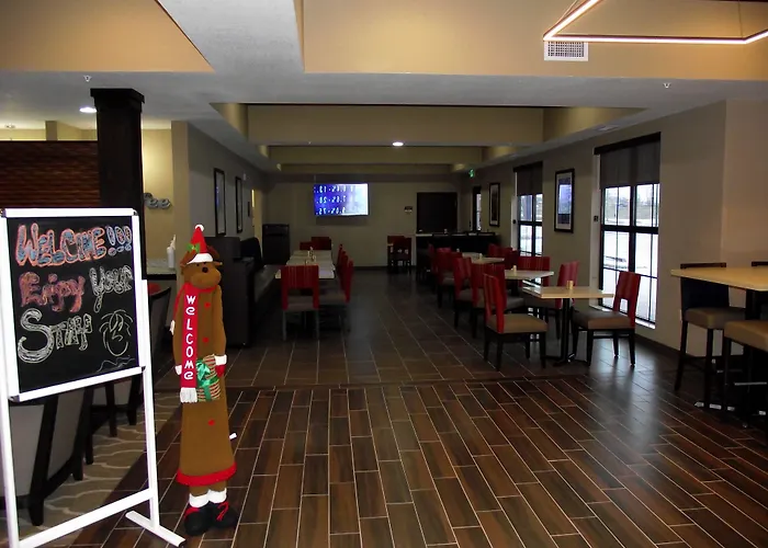 Comfort Inn & Suites Cedar Rapids Cid Eastern Iowa Airport