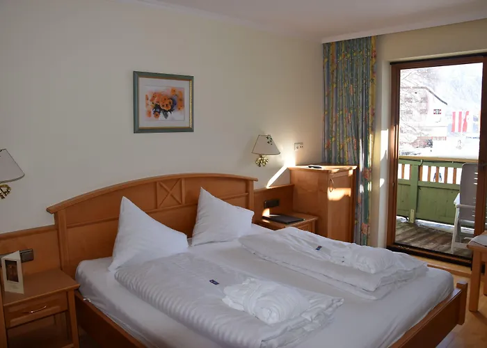 Hotel Christina - Ihr kleinstes 4* Hotel am Achensee