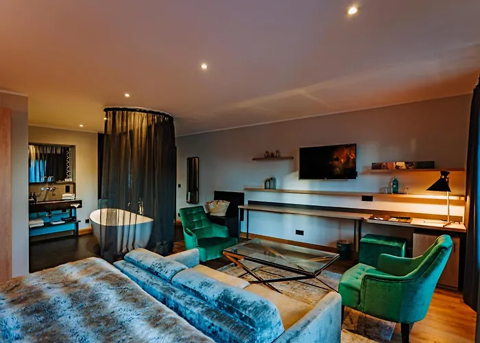 Thehotel At Lippischer Hof