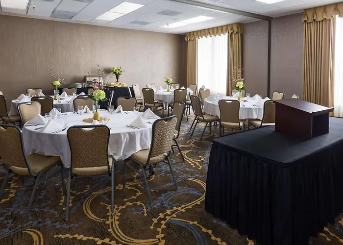 Radisson Hotel Bismarck