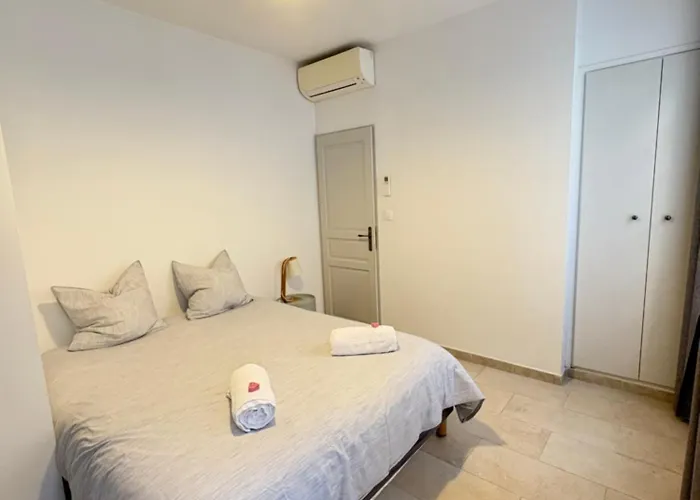 Holiday In Arles -Appartement Du Theatre Antique