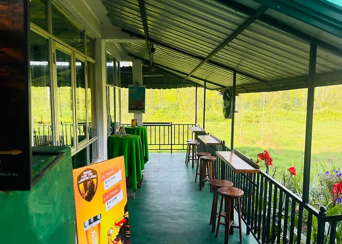 Hill Cool Hotel & Restaurant
