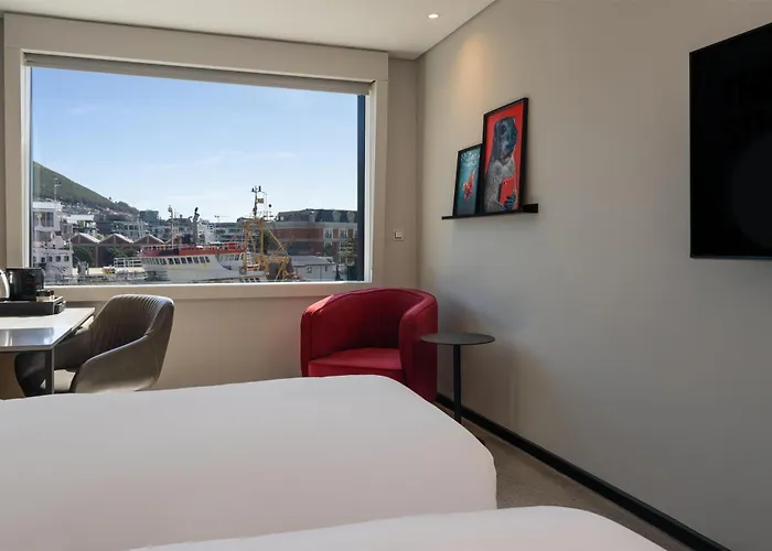 Radisson Red Hotel V&A Waterfront Cape Town