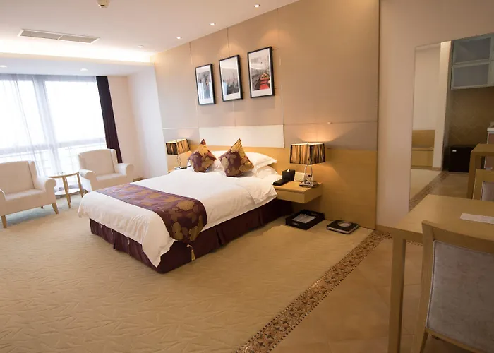 Suzhou Sun Plaza Hotel