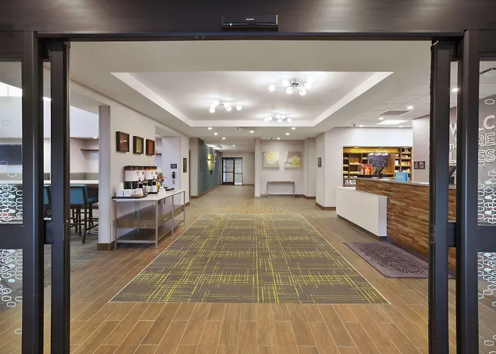 Hampton Inn & Suites Grandville Grand Rapids South