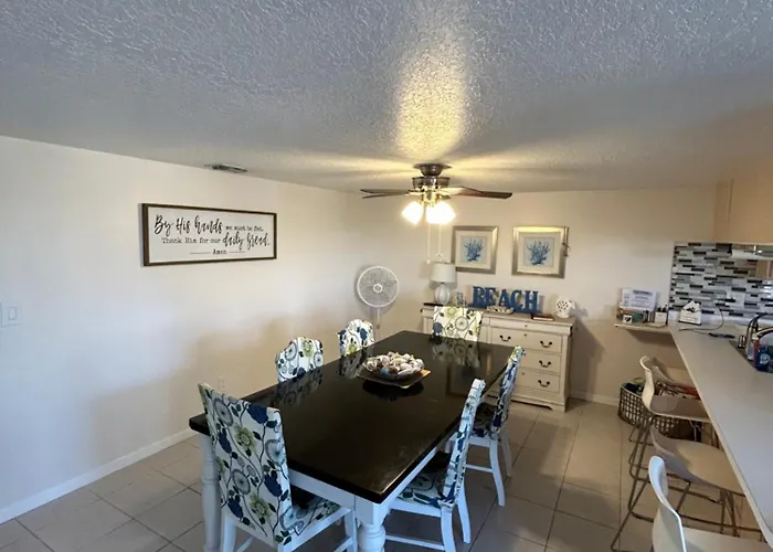 Sea Club Condo #37