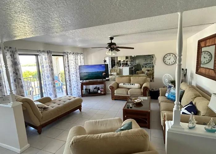 Sea Club Condo #37