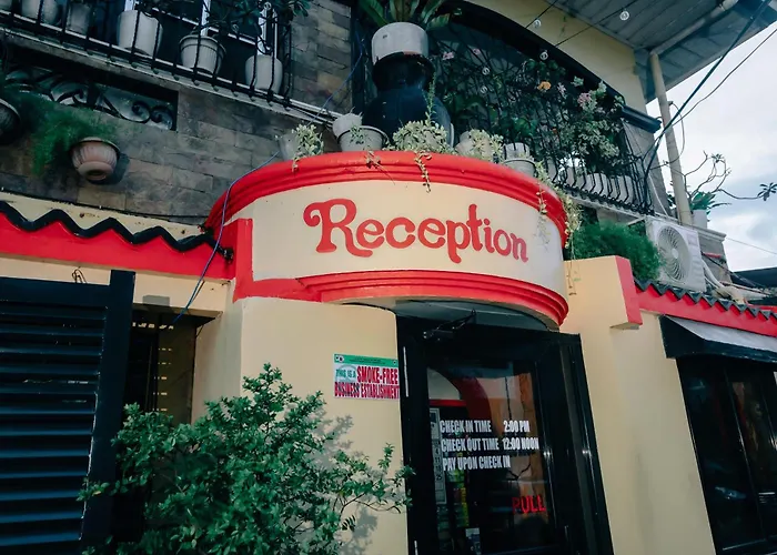 Reddoorz Near Mariners Legazpi