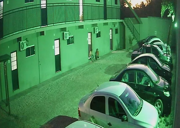 LOCANDA DA SERRA - Aptos Mobiliados e Suítes por Temporada