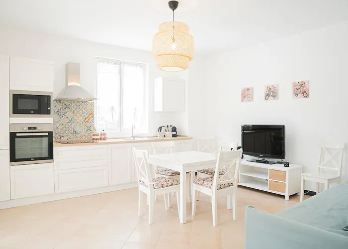 Vespa Apartments