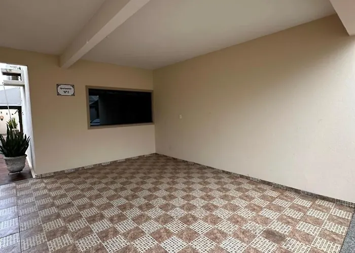 Apartamento no centro próximo a Jk