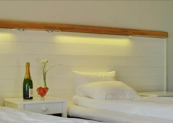 Skaergardshotellet Hoenoe