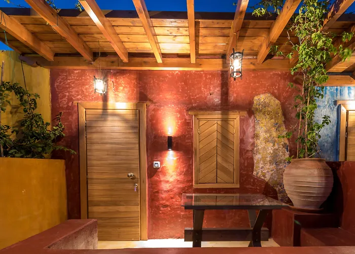 10Gr Boutique Hotel & Wine Bar (Adults Only)