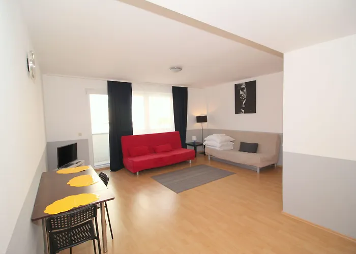 Kaiser Apartments