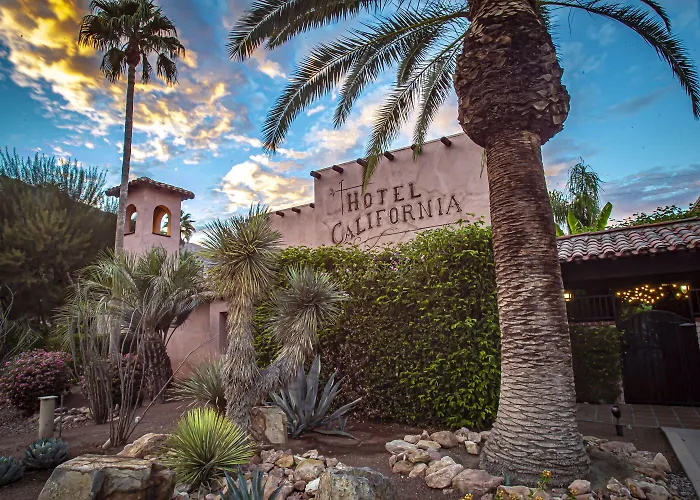 Hotel California - A Town & Desert Boutique Hotel