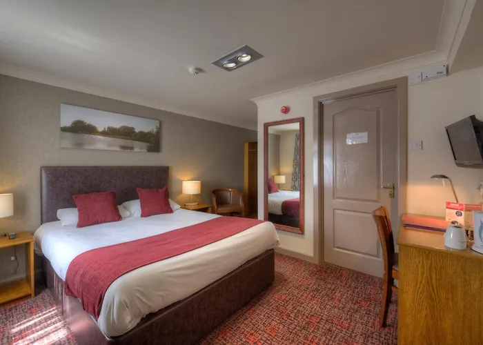 The Elms Hotel