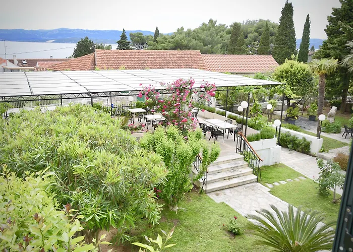 Villa Giardino Heritage Boutique Hotel Bol