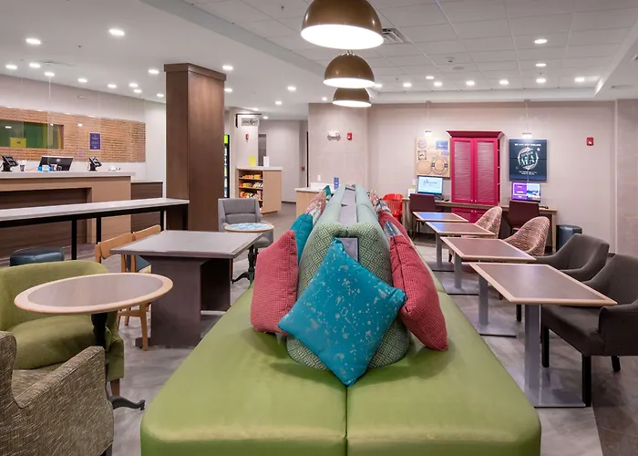 Home2 Suites By Hilton Raynham Taunton