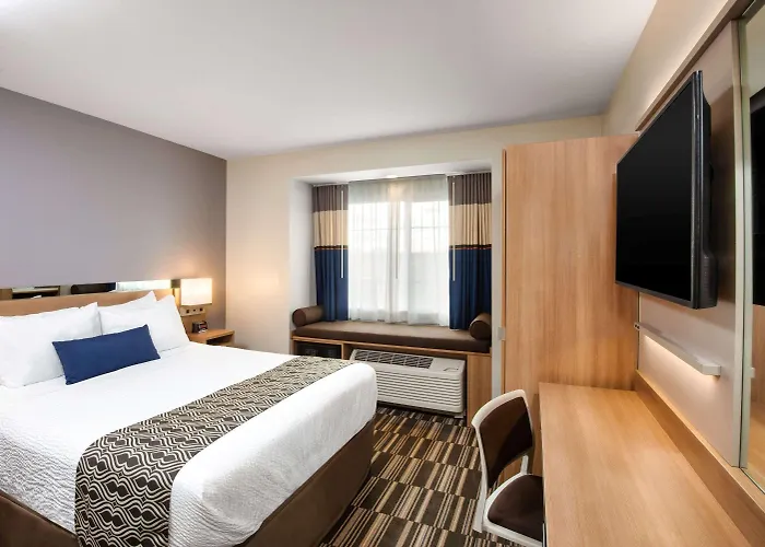 Microtel Inn & Suites By Wyndham Farmington
