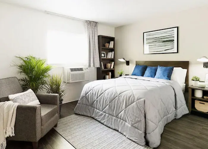 Intown Suites Extended Stay Carrollton Tx - West Trinity Mills